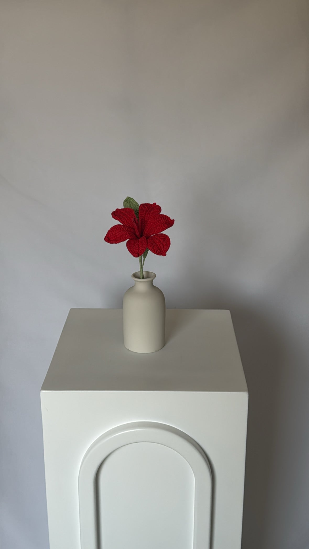 red celeste flower