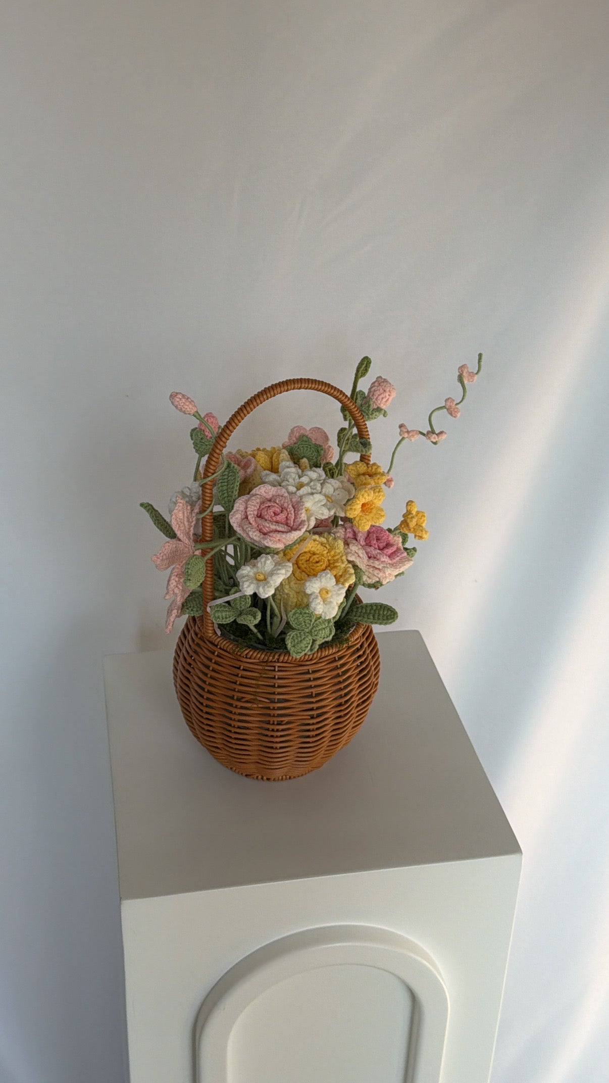 dahlia basket