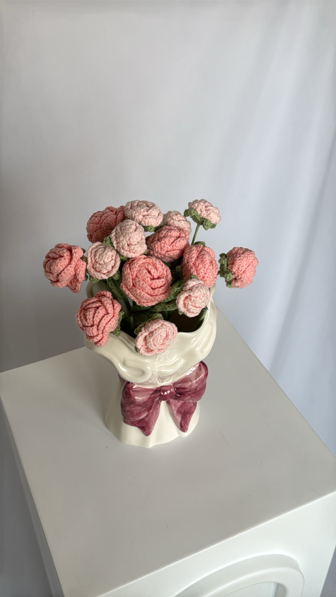 pink bow vase